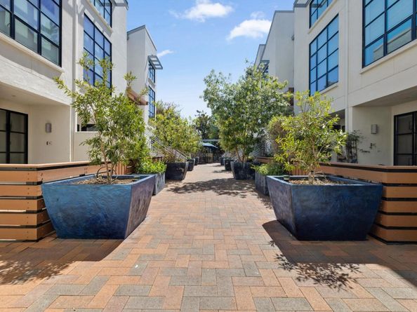 110 S 1st Street, Campbell CA 95008