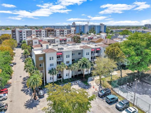 11040 SW 196th St 208, Cutler Bay FL 33157