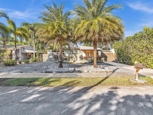 1731 NW 7th Ter, Fort Lauderdale FL 33311