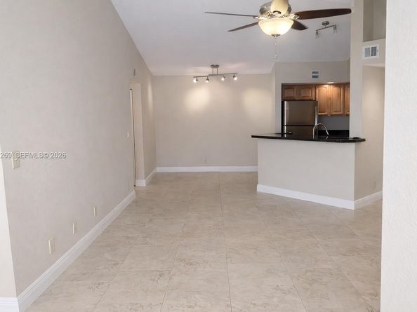 3410 N Pinewalk Dr N 827, Margate FL 33063