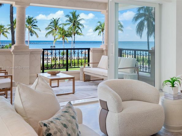7921 Fisher Island Dr 7921, Miami Beach FL 33109