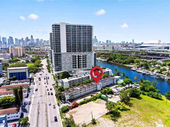 1610 NW N River Dr 201, Miami FL 33125