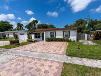 807 SW 26th Ct
