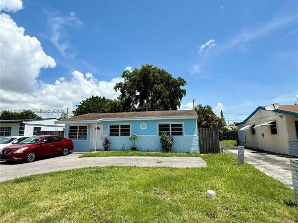 6433 SW 22nd St, Miramar FL 33023