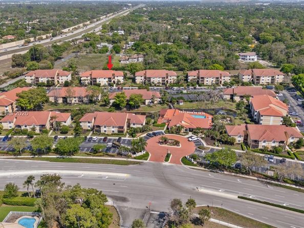 5761 Riverside Dr 304B4, Coral Springs FL 33067