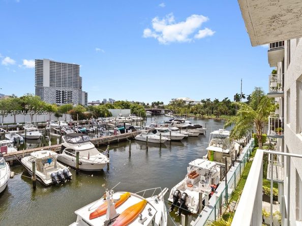 1720 NW N River Dr 308, Miami FL 33125