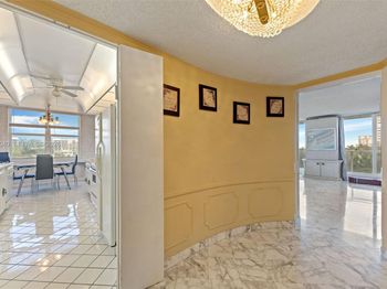 2751 S Ocean Dr