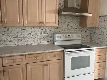 6548 Racquet Club Dr