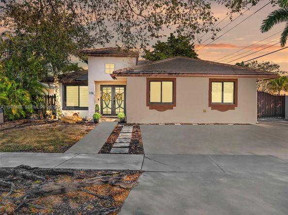 615 NW 134th Pl, Miami FL 33182