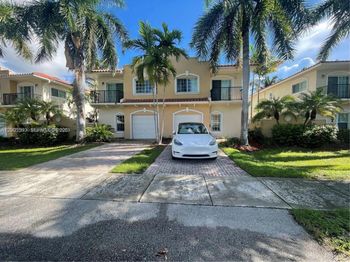3450-3470 NW 17th Ter