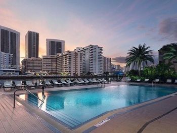 2602 E Hallandale Beach Blvd