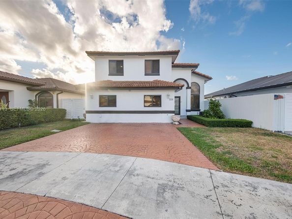 1140 SW 85th Ct, Miami FL 33144