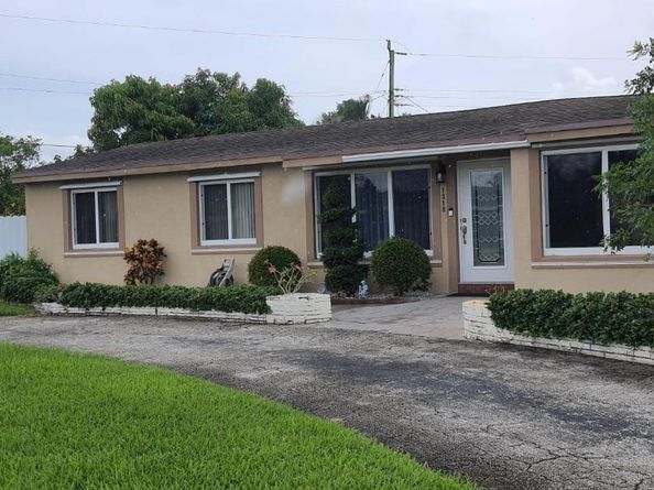 1318 SW 49th Ter, Fort Lauderdale FL 33317