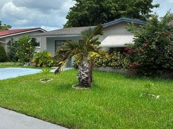 7311 NW 57th Dr