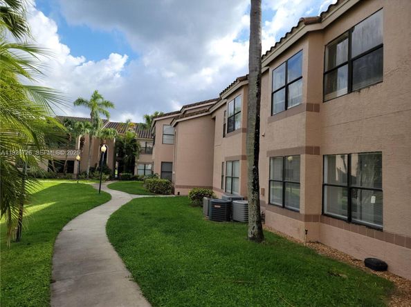 2846 S University Dr 4204, Davie FL 33328