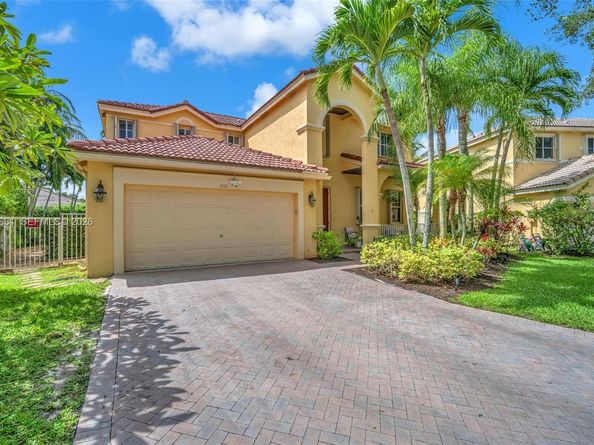 4110 Laurel Ridge Cir, Weston FL 33331