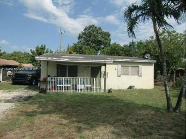 Undisclosed Address #A11826480, Fort Lauderdale FL 33311