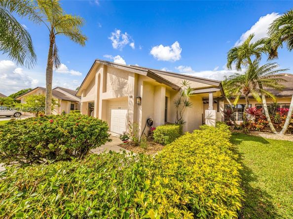 5302 Fairway Woods Dr 4612, Delray Beach FL 33484