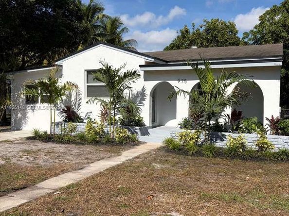 975 NW 134th St, North Miami FL 33168