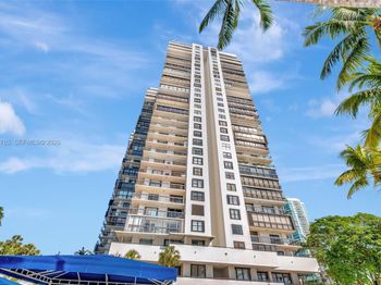 2333 Brickell Ave