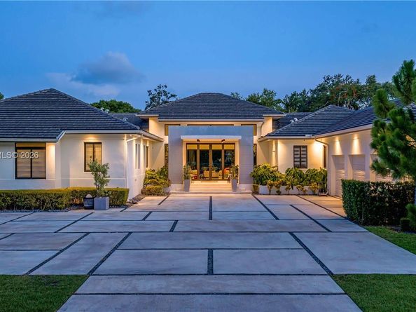 7830 SW 117th St, Pinecrest FL 33156
