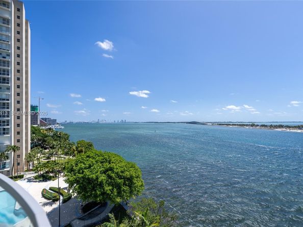175 SE 25 Rd 501, Miami FL 33129