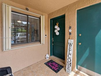 205 Lakeview Dr