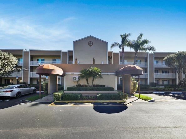 7448 N Devon Dr 305, Tamarac FL 33321