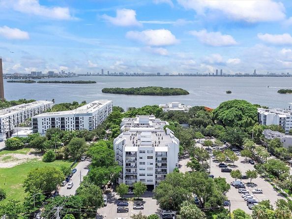 650 NE 64th St G210, Miami FL 33138