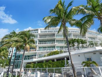 6580 Indian Creek Dr