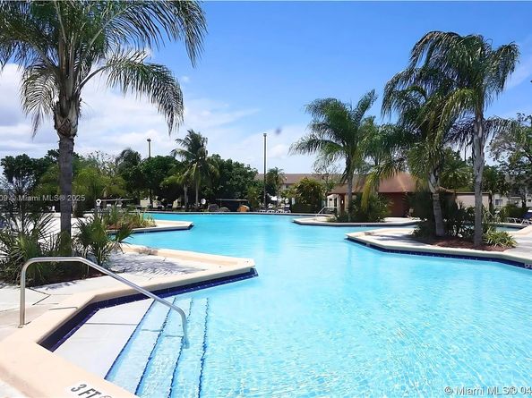 7024 SW 114th Pl A52, Miami FL 33173