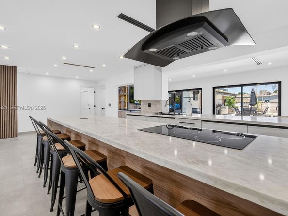 2131 N 53rd Ave, Hollywood FL 33021