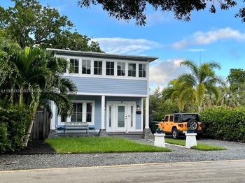 1009 Tequesta