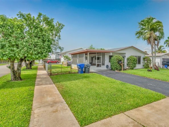 7500 Polk St, Hollywood FL 33024