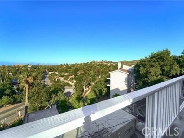 21651 Yucatan Avenue, Woodland Hills (los Angeles) CA 91364