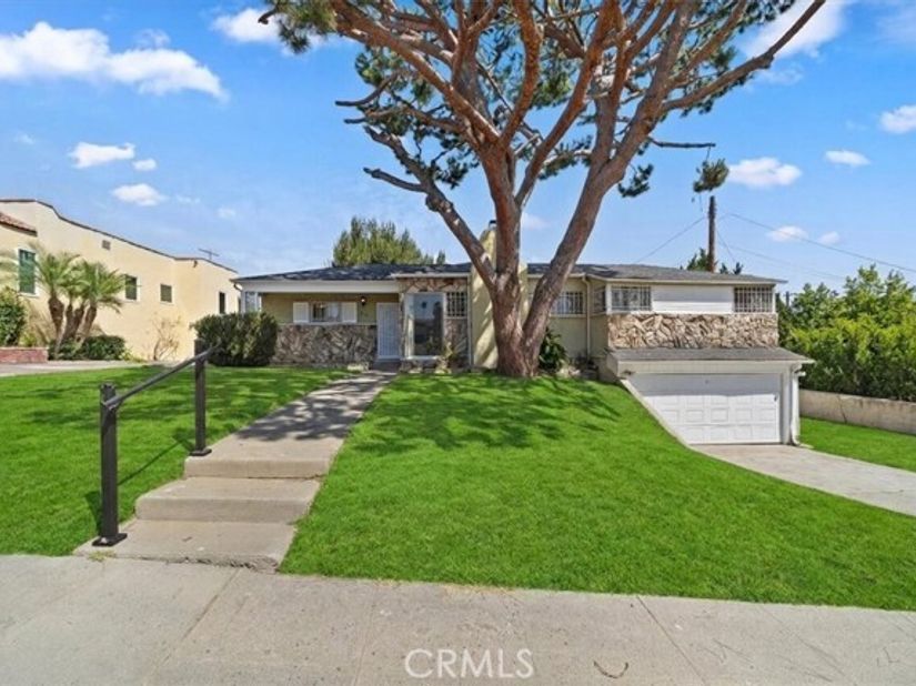 4115 W 61st, Los Angeles CA 90043