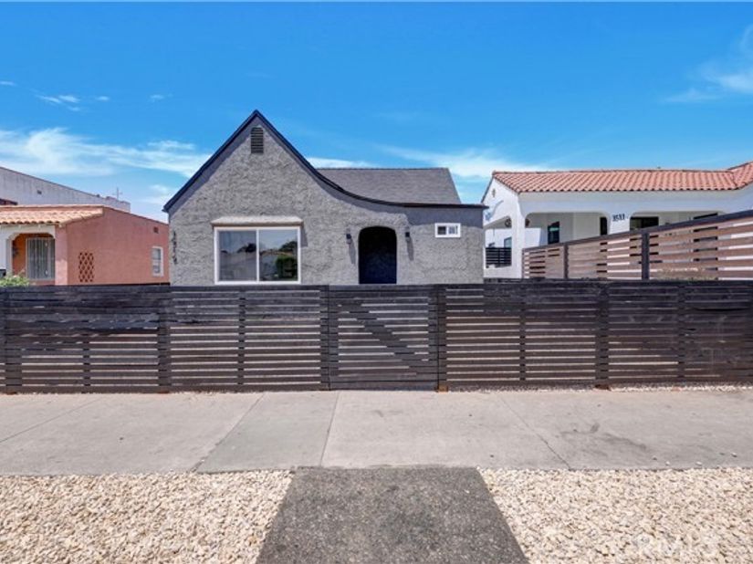 3515 S Norton, Los Angeles CA 90018