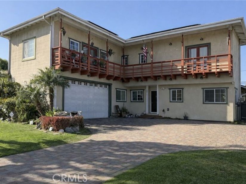 1071 E 46th, Long Beach CA 90807