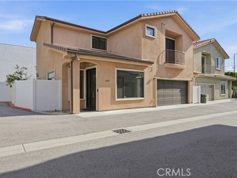 7608 Ani Way, North Hollywood (los Angeles) CA 91605