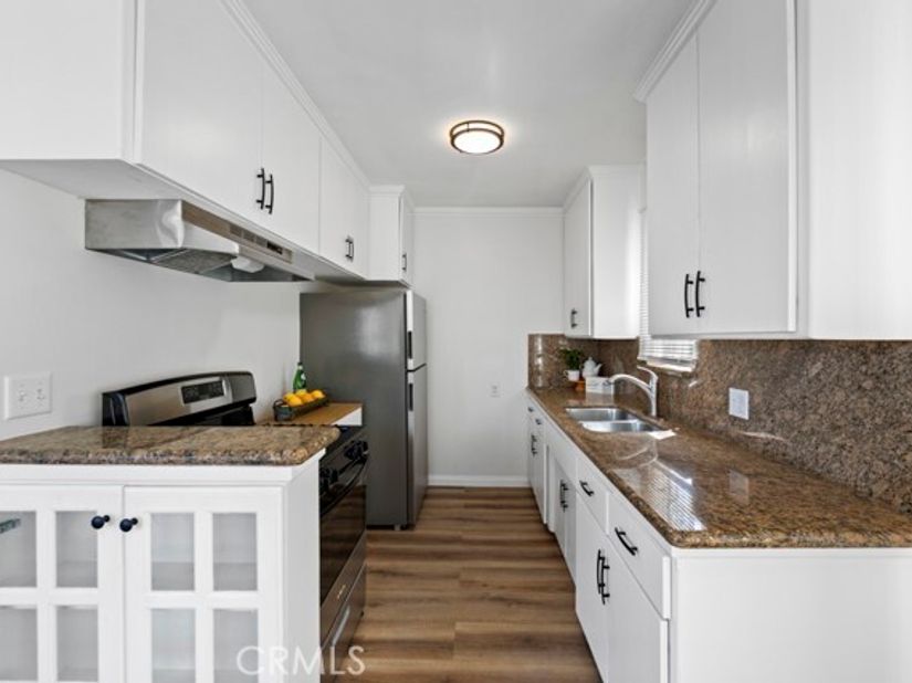 728 Cedar 29, Long Beach CA 90813