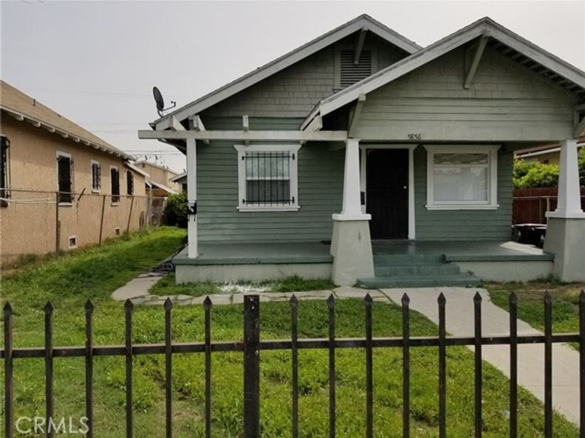 5856 S Olive, Los Angeles CA 90003