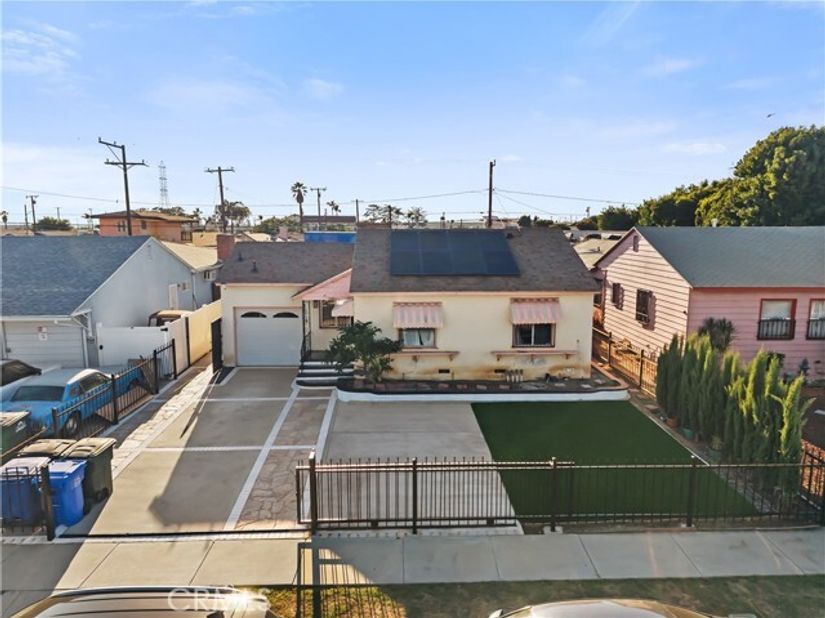 14335 S Cahita, Compton CA 90220
