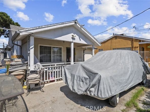 8023 Troost Avenue, North Hollywood (los Angeles) CA 91605