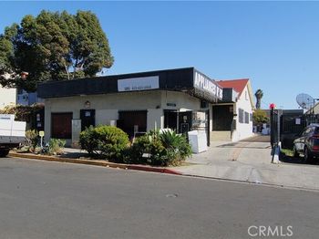 1108 N Kenmore Avenue