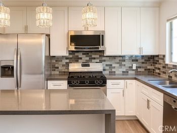 6301 Coldwater Canyon
