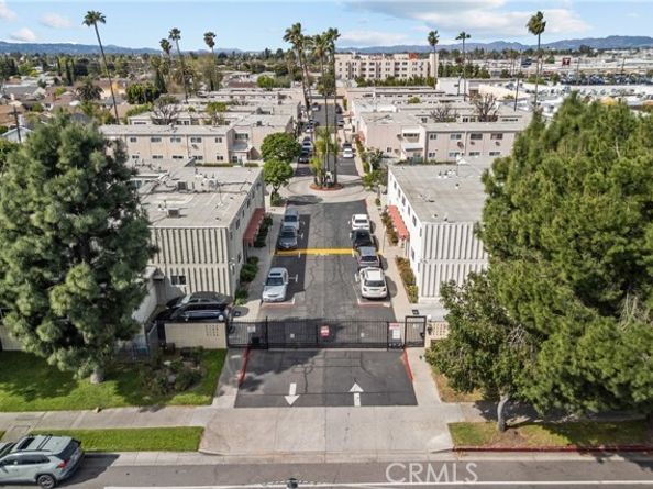 7137 Coldwater Canyon Avenue 10, North Hollywood (los Angeles) CA 91605