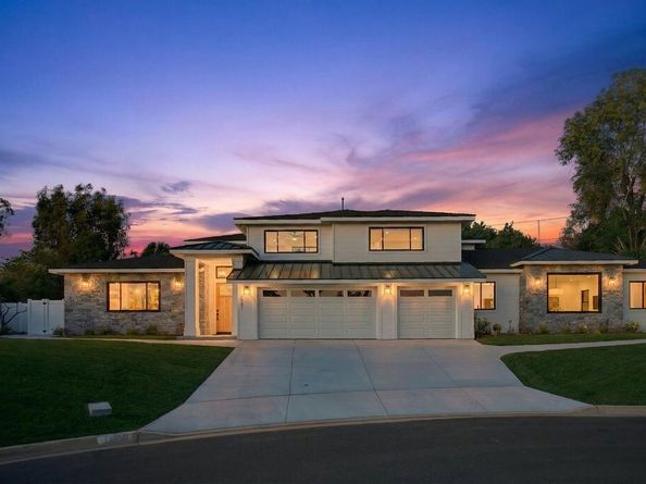 1301 Smokewood Drive, Tustin CA 92705