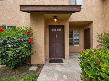 2727 Calle Colima
