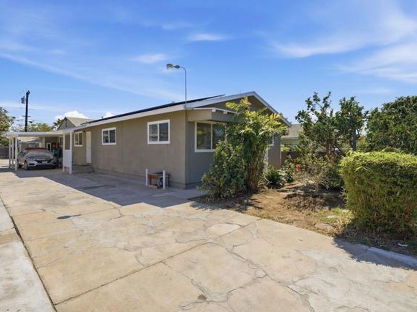 223 Zenith Street, Chula Vista CA 91911
