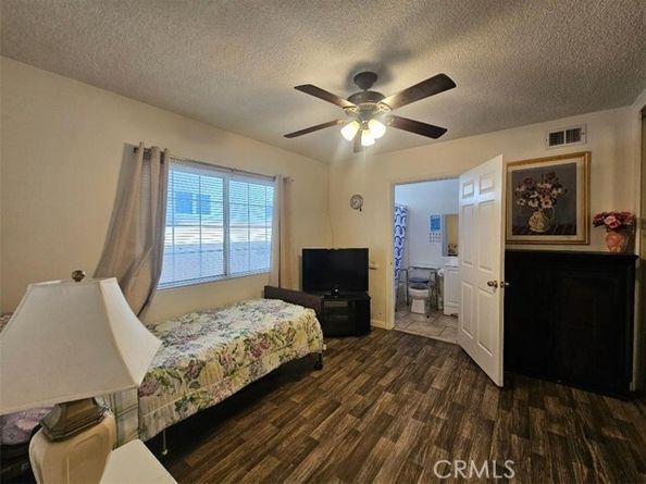 17441 Hiawatha Street, Granada Hills (los Angeles) CA 91344